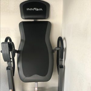 Innova ITX9600 Heavy Duty Inversion Table with Adjustable Headrest like new